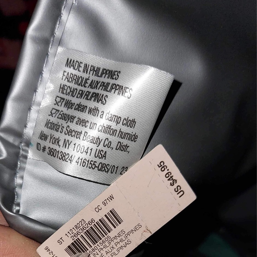 Victoria Secret Insulated Cooler bag NWT - Picture 10 of 11